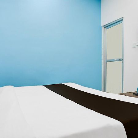 ג'אבלפור Super Hotel O Imperial מראה חיצוני תמונה